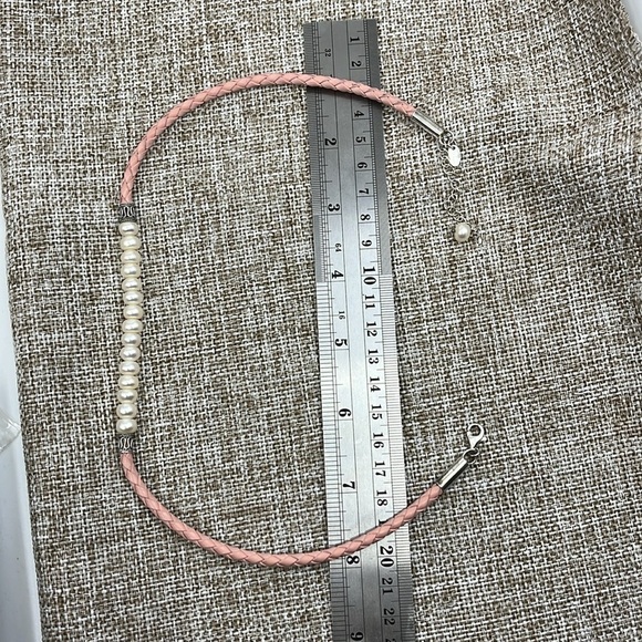 Vintage Pearl & Sterling Silver Pink Genuine Leather Necklace 16" Adjustable - Picture 11 of 11